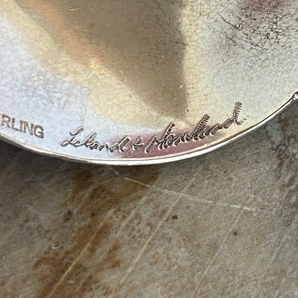 VTG Sterling Silver 925 Signed Polished & Brushed Curved Stud Earrings - Picture 5 of 16